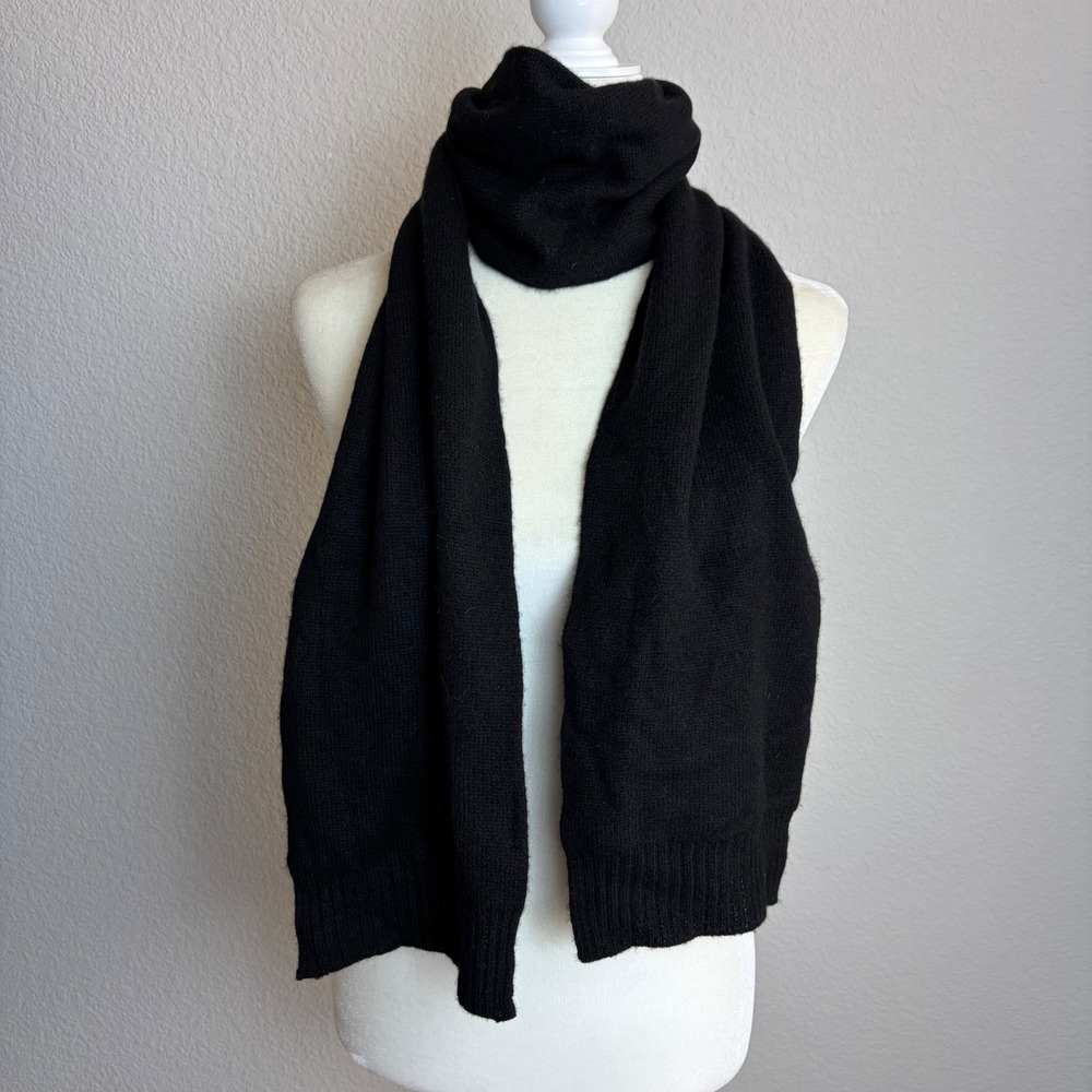 Uniqlo 100% Cashmere Scarf Black Knit Ribbed Hem Winter Wrap Cozy Soft